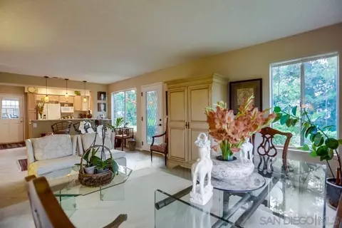 Dining - 1010 Turnstone Way, Oceanside, CA 92057 photo 1 of 2