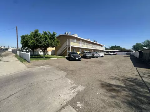 1412 El Centro Ave, El Centro, CA 92243 photo 5