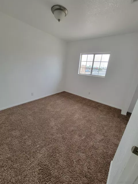 1412 El Centro Ave, El Centro, CA 92243 photo 13