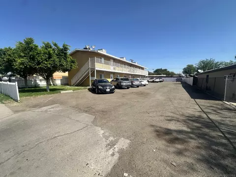 1412 El Centro Ave, El Centro, CA 92243 photo 4