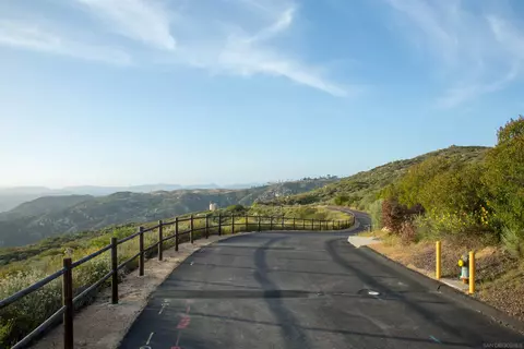 18035 Sunset Point Rd #3, Poway, CA 92064 photo 43