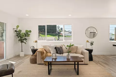 373 69th, San Diego, CA 92114