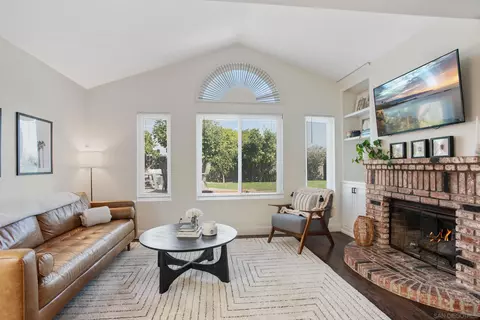 Living - 1834 Blackhawk Ave, Oceanside, CA 92056 photo 1 of 1