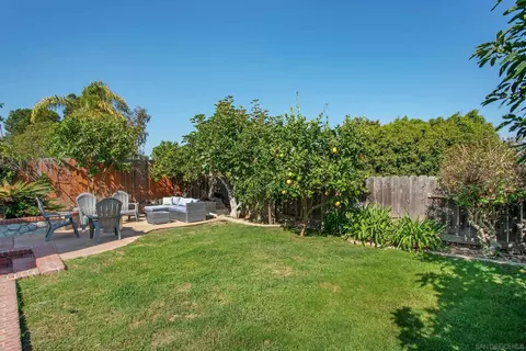 Exterior - 1834 Blackhawk Ave, Oceanside, CA 92056 photo 5 of 7