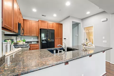 Kitchen - 10140 Star Magnolia Ln, Santee, CA 92071 photo 2 of 3