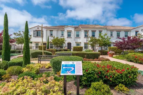 Exterior - 4170 Sitio Cielo, Oceanside, CA 92057 photo 6 of 8