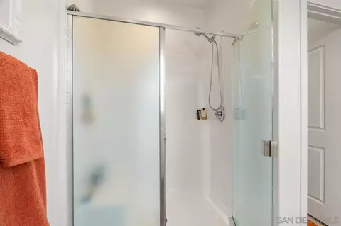 Bath - 4170 Sitio Cielo, Oceanside, CA 92057 photo 3 of 4