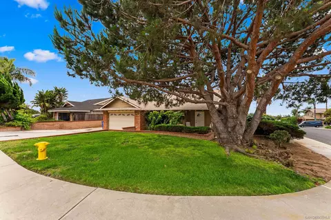 Exterior - 4005 Royal Dr, Carlsbad, CA 92008 photo 2 of 2