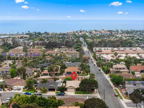 View/Area - 4005 Royal Dr, Carlsbad, CA 92008 photo 5 of 18
