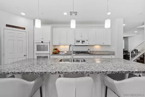 Kitchen - 10689 Braverman Dr, Santee, CA 92071 photo 3 of 3