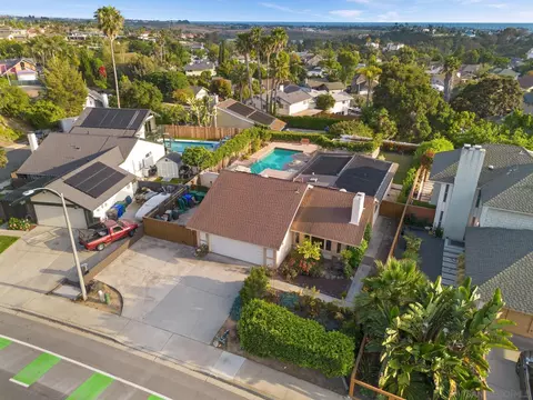 View/Area - 1745 Tamarack Ave, Carlsbad, CA 92008 photo 3 of 8