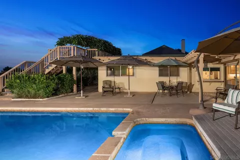 Exterior - 1745 Tamarack Ave, Carlsbad, CA 92008 photo 6 of 22