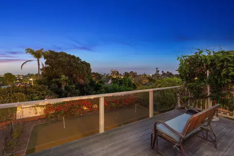 Exterior - 1745 Tamarack Ave, Carlsbad, CA 92008 photo 4 of 22