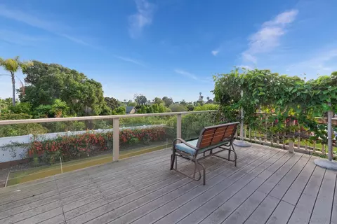 Exterior - 1745 Tamarack Ave, Carlsbad, CA 92008 photo 18 of 22