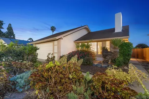 1745 Tamarack Ave, Carlsbad, CA 92008