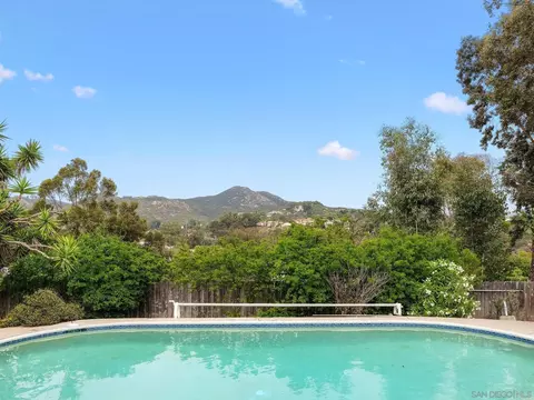14813 Morningside Dr, Poway, CA 92064 photo 2