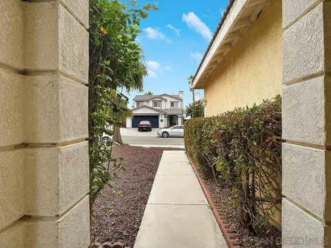 3183 Glancy Dr, San Ysidro, CA 92173 photo 3