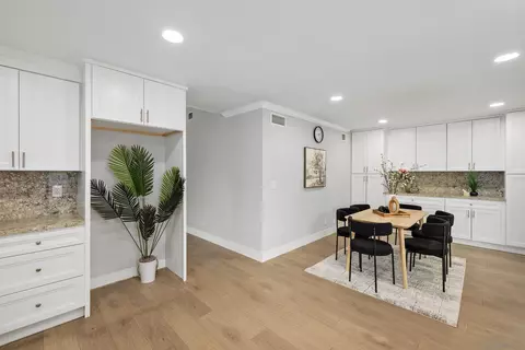 Dining - 12866 Summerfield Ln, Poway, CA 92064 photo 3 of 5