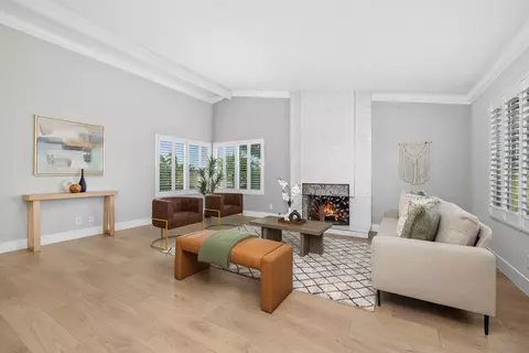 Living - 12866 Summerfield Ln, Poway, CA 92064 photo 3 of 7