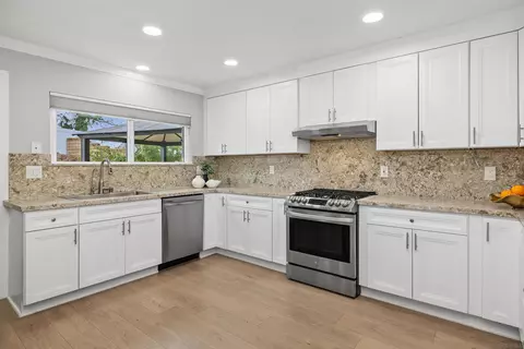 Kitchen - 12866 Summerfield Ln, Poway, CA 92064 photo 2 of 5