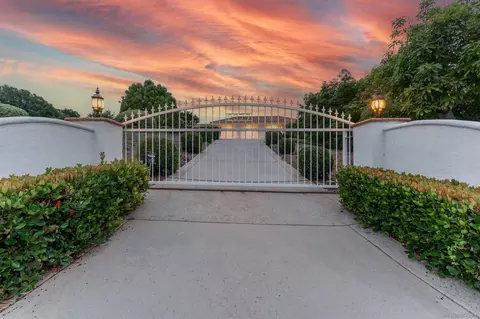2377 Vern Dr, Fallbrook, CA 92028 photo 3