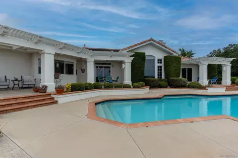 2377 Vern Dr, Fallbrook, CA 92028 photo 28