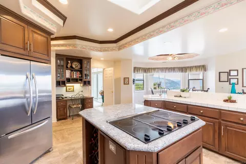 2377 Vern Dr, Fallbrook, CA 92028 photo 10