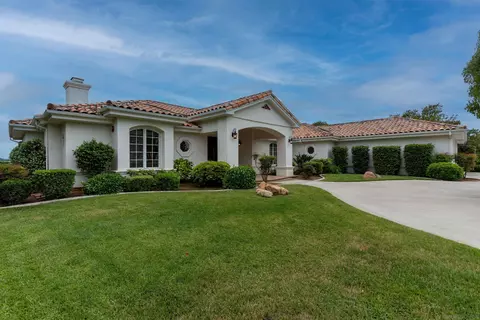 2377 Vern Dr, Fallbrook, CA 92028 photo 25