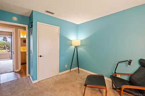 Bedroom - 1261 Sorrento Pl, Escondido, CA 92027 photo 4 of 5
