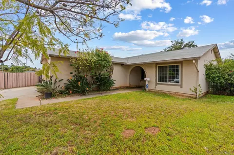 Exterior - 1261 Sorrento Pl, Escondido, CA 92027 photo 10 of 10