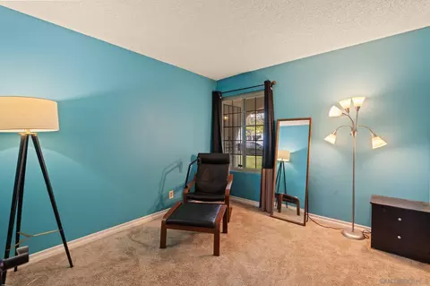 Bedroom - 1261 Sorrento Pl, Escondido, CA 92027 photo 3 of 5