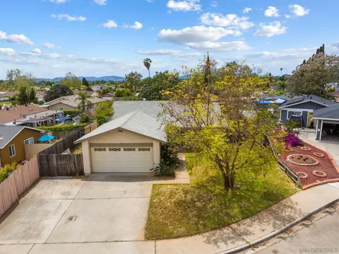 View/Area - 1261 Sorrento Pl, Escondido, CA 92027 photo 1 of 8