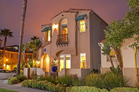 2149 Historic Decatur Rd, San Diego, CA 92106