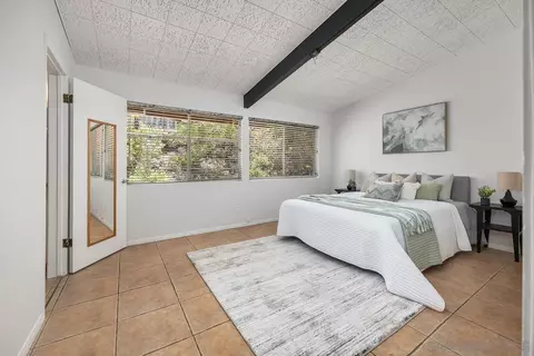 8402 Sugarman Dr, La Jolla, CA 92037 photo 14