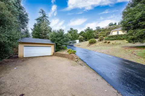 Exterior - 7570 Corte Madera Rd, Pine Valley, CA 91962 photo 2 of 19