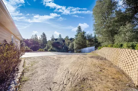 Exterior - 7570 Corte Madera Rd, Pine Valley, CA 91962 photo 8 of 19