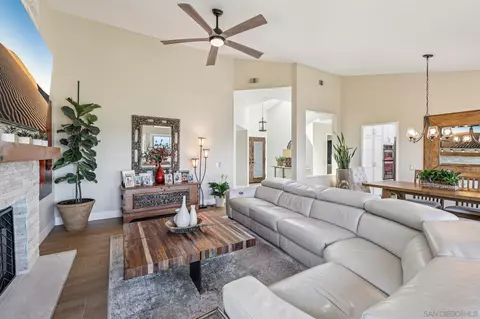 Living - 1305 Eagle Gln, Escondido, CA 92029 photo 3 of 3