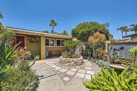 9373 Goyette Pl, Santee, CA 92071