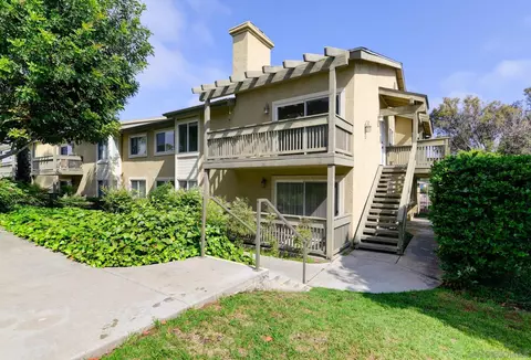 145 W El Norte Pkwy #207, Escondido, CA 92026