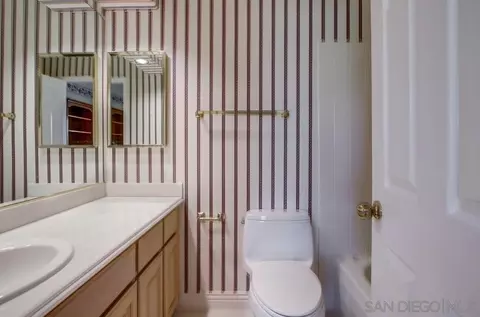 Bath - 14258 Arbolitos Dr, Poway, CA 92064 photo 8 of 9