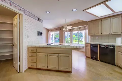 Kitchen - 14258 Arbolitos Dr, Poway, CA 92064 photo 2 of 6