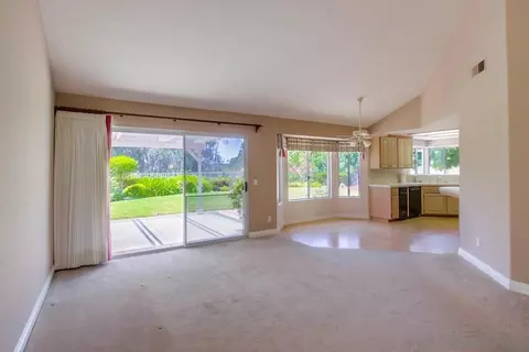 Living - 14258 Arbolitos Dr, Poway, CA 92064 photo 6 of 8