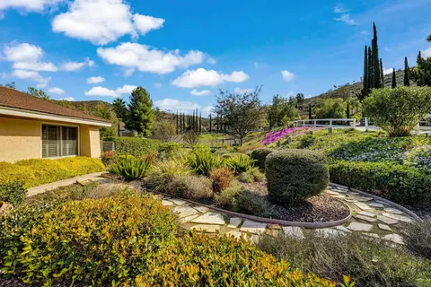 Exterior - 14446 Sespe Pl, Poway, CA 92064 photo 2 of 12