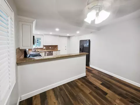 Dining - 212 S Wisconsin St, Fallbrook, CA 92028 photo 1 of 1