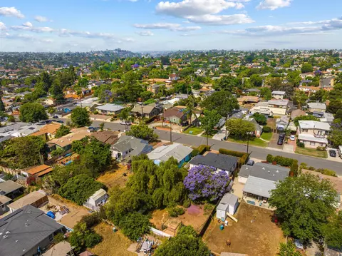 View/Area - 4571 68th St, La Mesa, CA 91942 photo 7 of 8