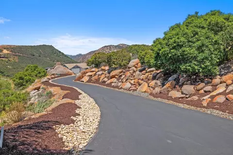 2227 Alpine Trail Pl, Alpine, CA 91901 photo 8