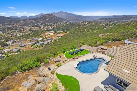2227 Alpine Trail Pl, Alpine, CA 91901 photo 4