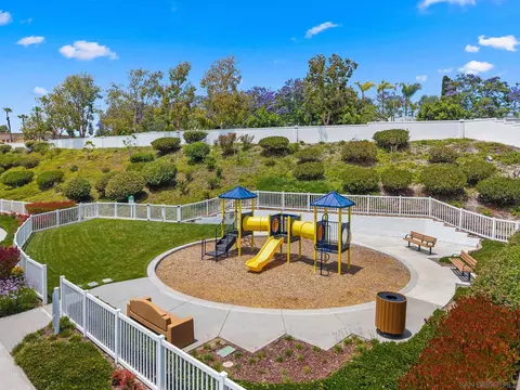 729 Mosaic Cir, Oceanside, CA 92057 photo 33