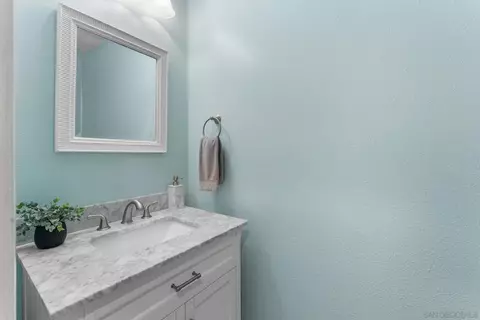 729 Mosaic Cir, Oceanside, CA 92057 photo 15