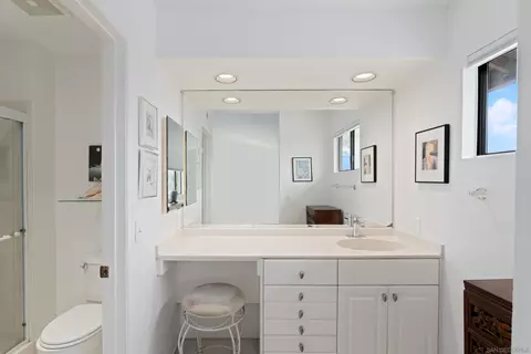 2748 Olympia Dr, Carlsbad, CA 92010 photo 21